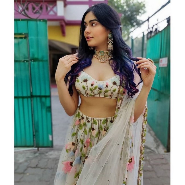 Adah sharma sizzling hot images-Adah Sharma Photos,Spicy Hot Pics,Images,High Resolution WallPapers Download